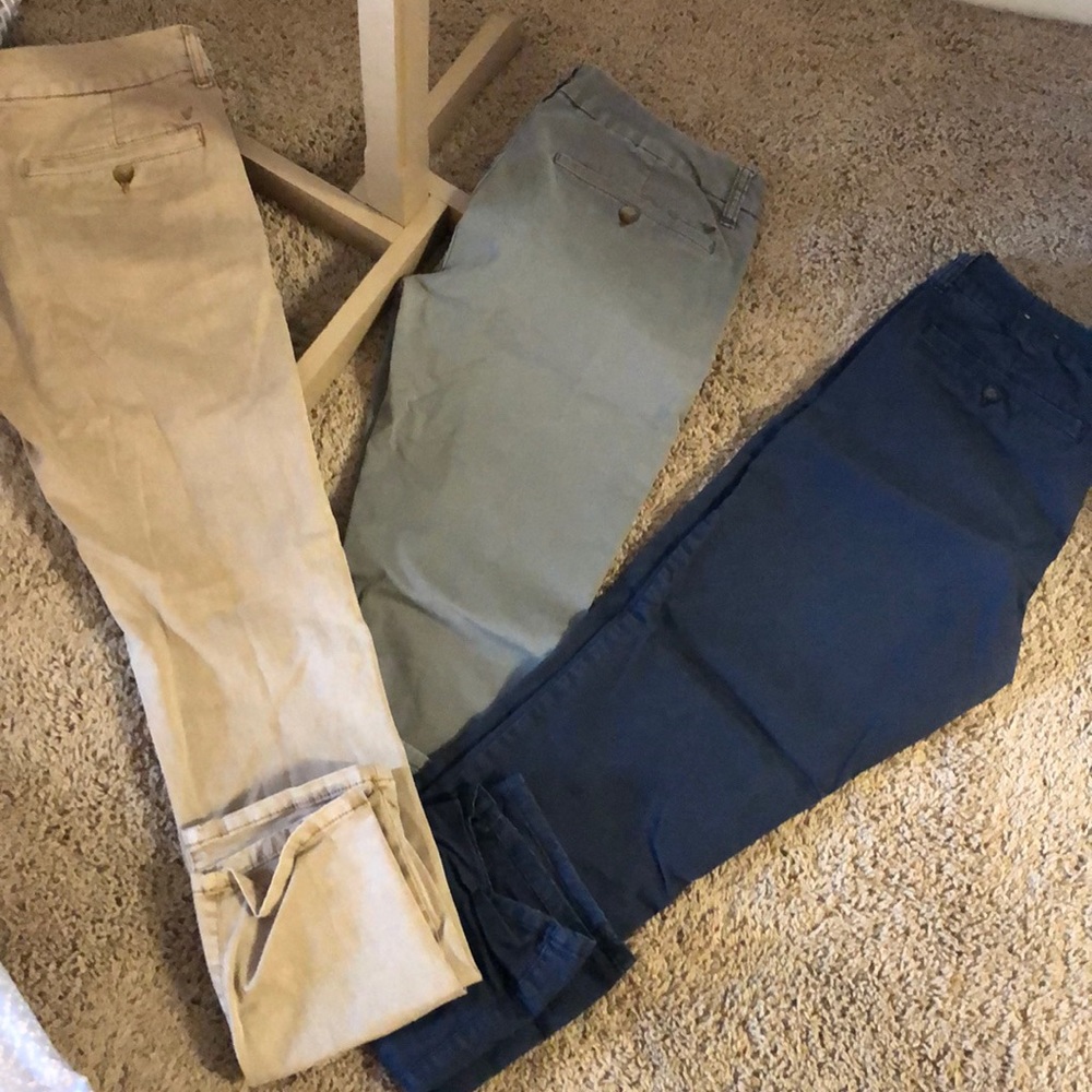 American Eagle Outfitters khakis